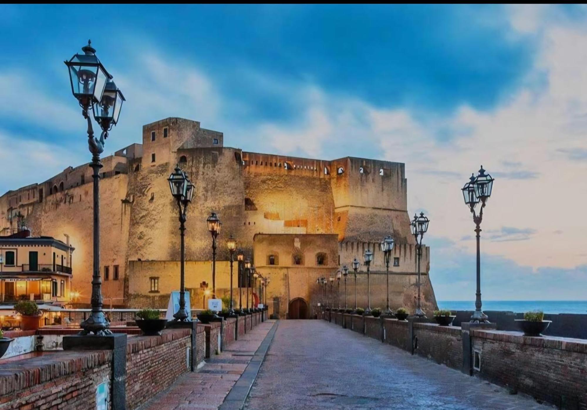 Sottosopra Chiaia * Naples